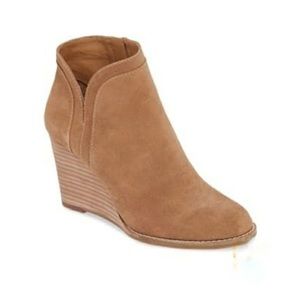 NWT Lucky Brand Yimina Wedge Bootie Size 12